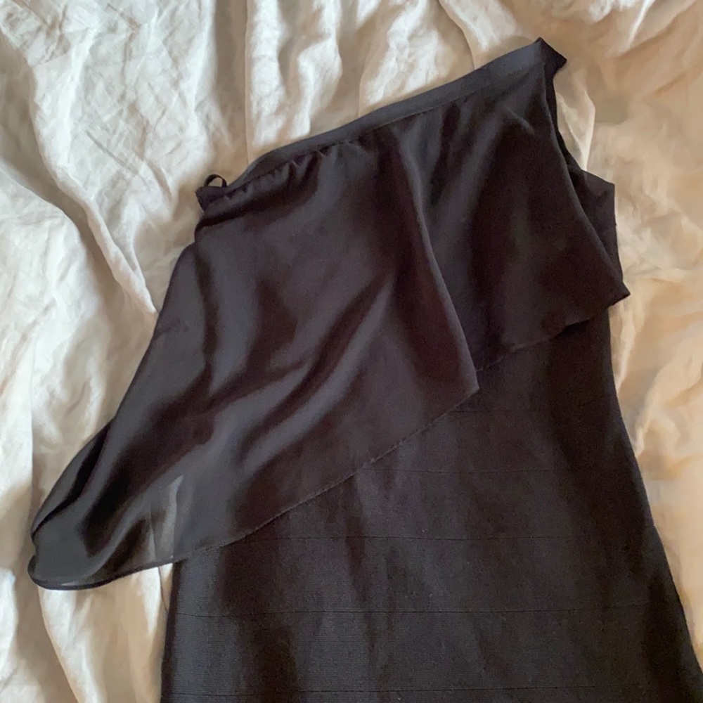 One shoulder BeBe bodycon black dress small